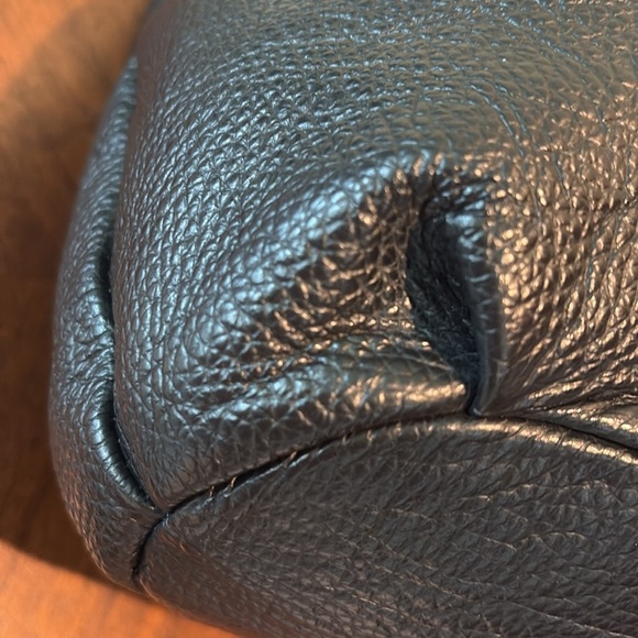 Coach and Four Bucket bag shoulder/crossbody  drawstring/ tassels  leather black - Picture 14 of 17